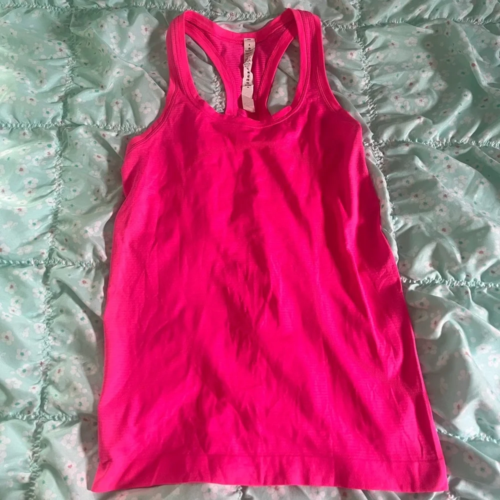 Lululemon Swiftly Tech Racer Back - Picture 1 of 3
